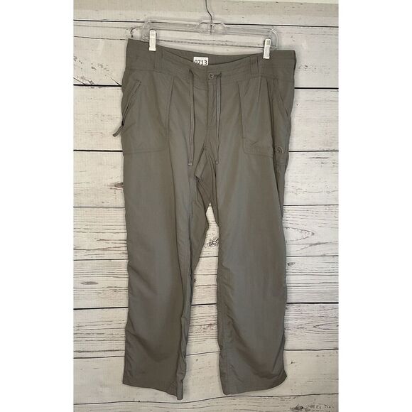 The North Face Nylon Hiking Pants Size 12 Short Gray Drawstring - Picture 1 of 10